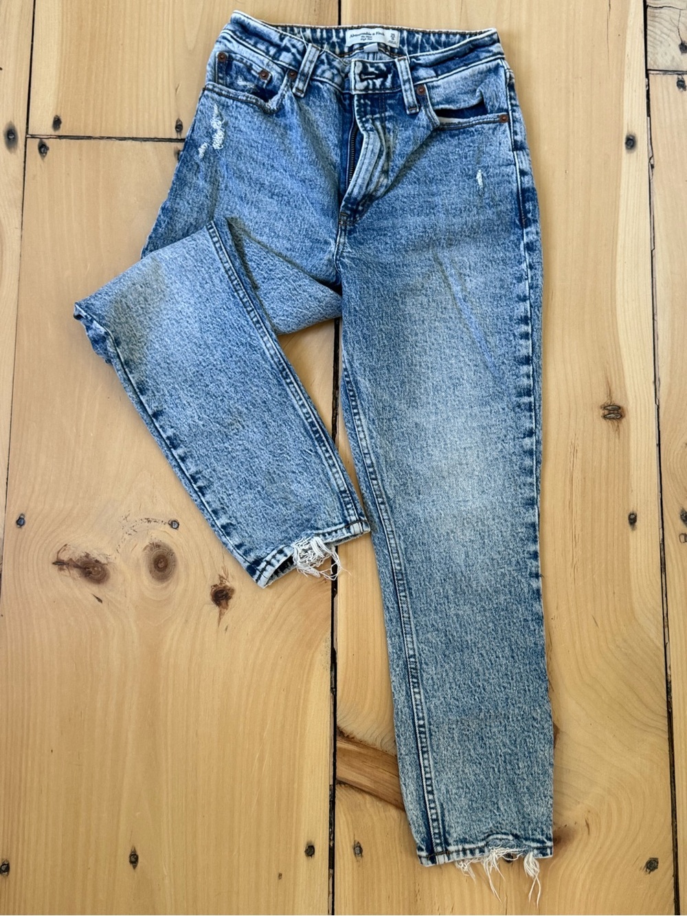 Abercrombie & Fitch Light Wash Slim Straight Jeans